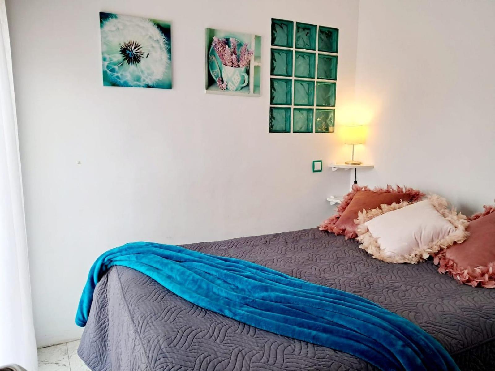 Apartamento La Doncella Alcalá de Henares Esterno foto